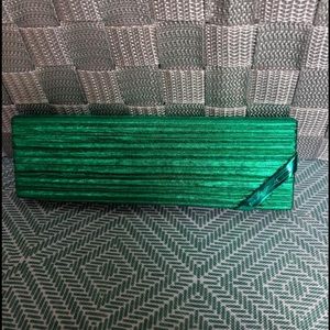 M.A.C shiny pretty things limited edition